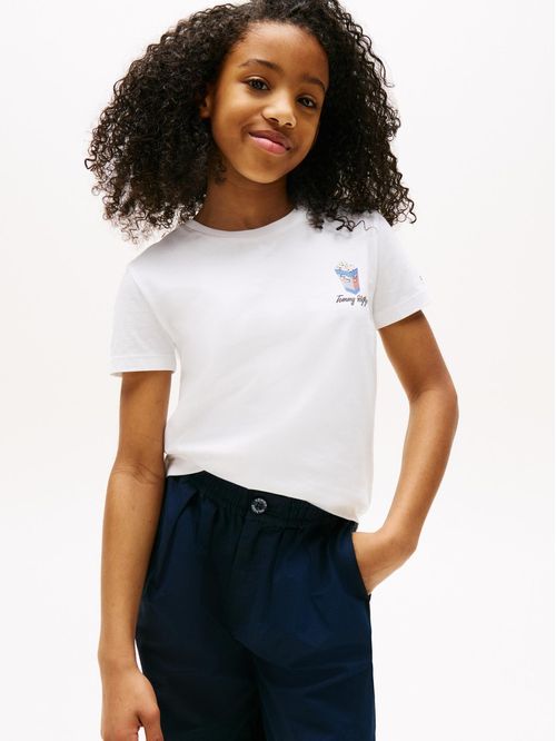 Playera con logo gráfico en la parte trasera