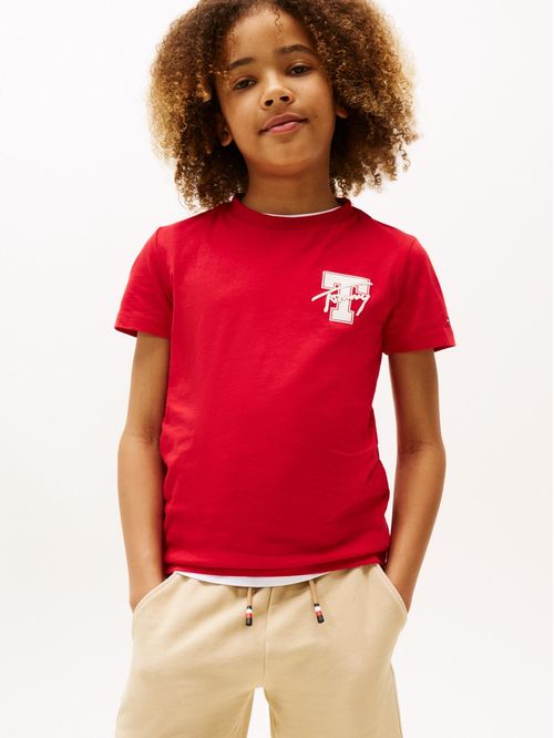 Playera Varsity con logo gráfico