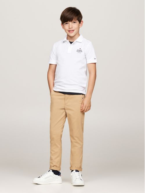 Polo de corte regular con logo