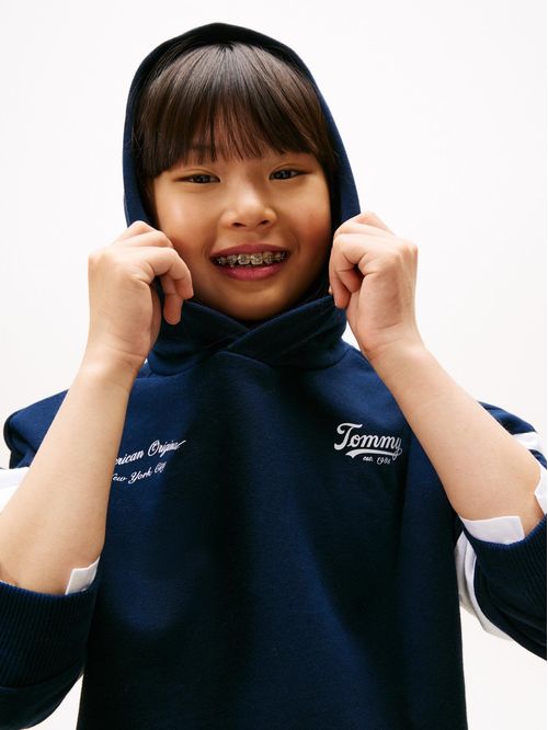 Sudadero color block con capucha y logo