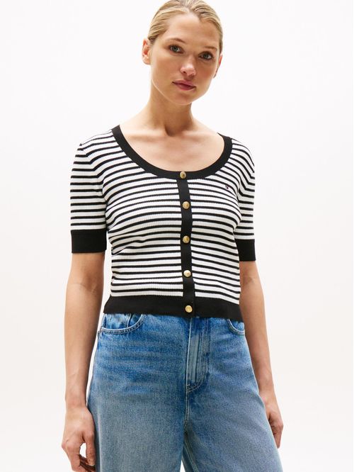 Suéter con diseño de rayas y cuello de botones