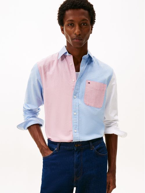 Camisa de corte regular con diseño colorblock