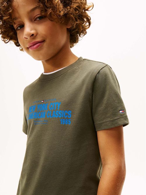 Playera con logo gráfico NYC