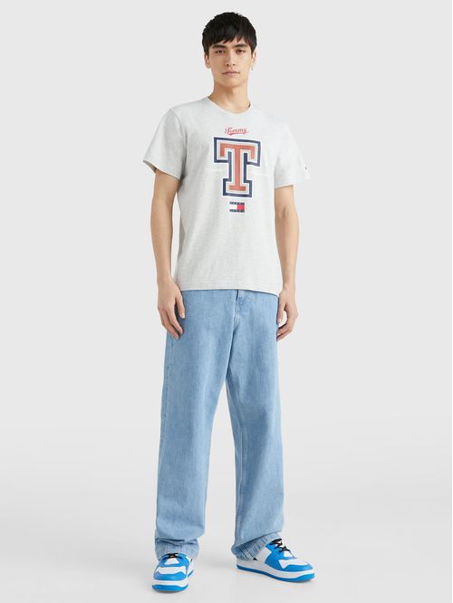 Playera de corte regular con logo gráfico