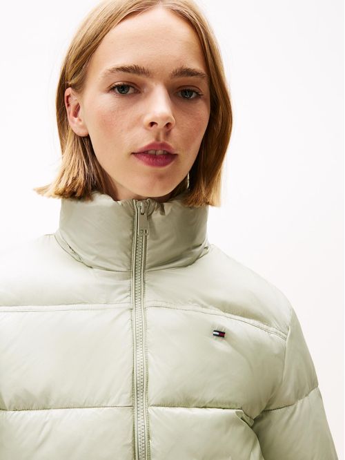 Chumpa acolchada con capucha plegable