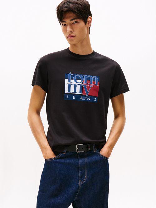 Playera slim con logo gráfico