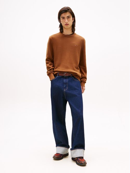 Suéter slim de cuello redondo