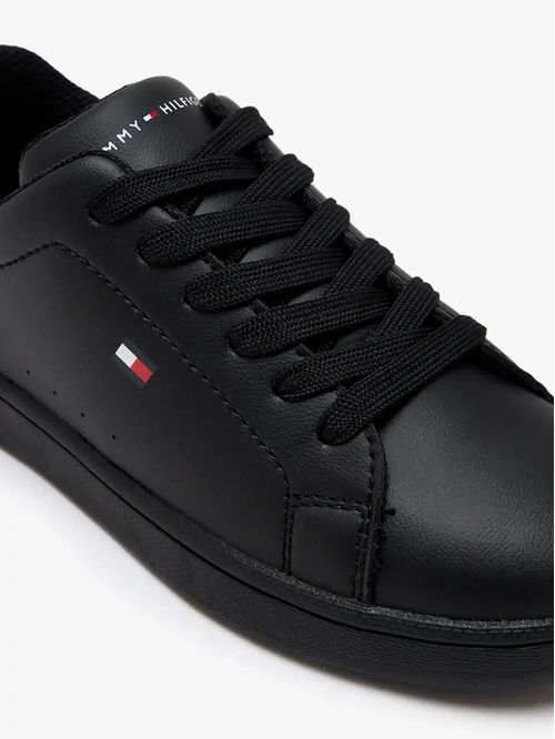 Zapato tenis de corte bajo con logo